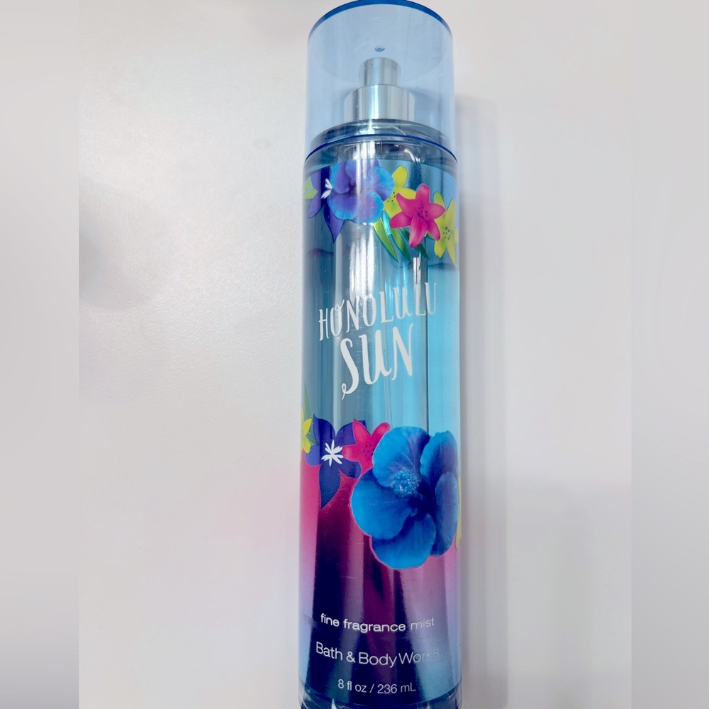 Bath and Body Works Honolulu Sun Body 5pray